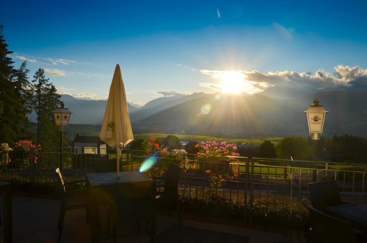 Hotel Villa Argentina Ronzone Exterior photo